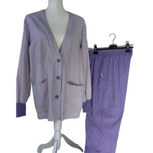 Scrub SET Vintage Peaches Purple/White Lab Coat Sz S  & Landau Purple Pants Sz M